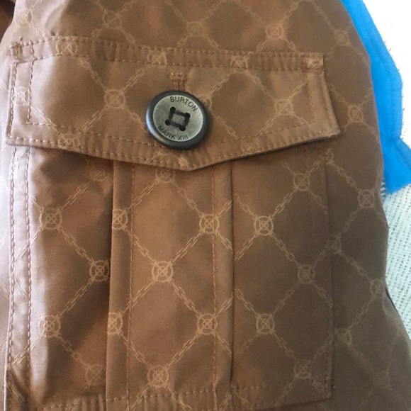 New with tags. Burton Mark XIII sovereign jacket